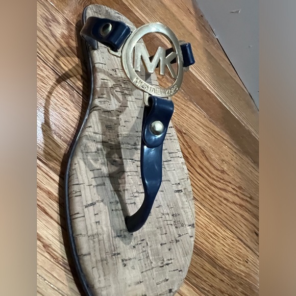 Michael Kors Sandals - Picture 3 of 6